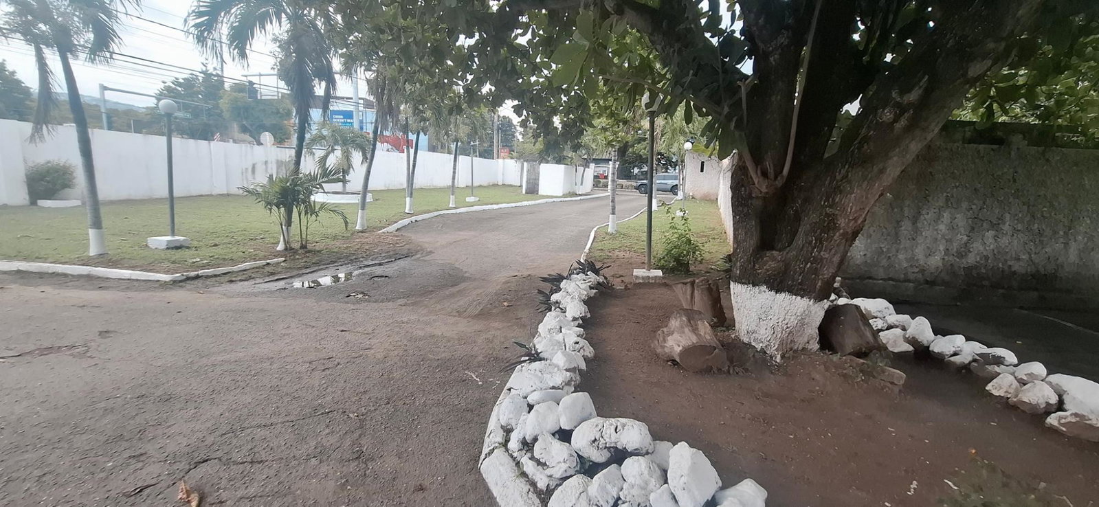 Eighth image of 3a-142 1/2 Constant Spring Rd. in Kingston 8, St. Andrew, Jamaica - property is For Sale
