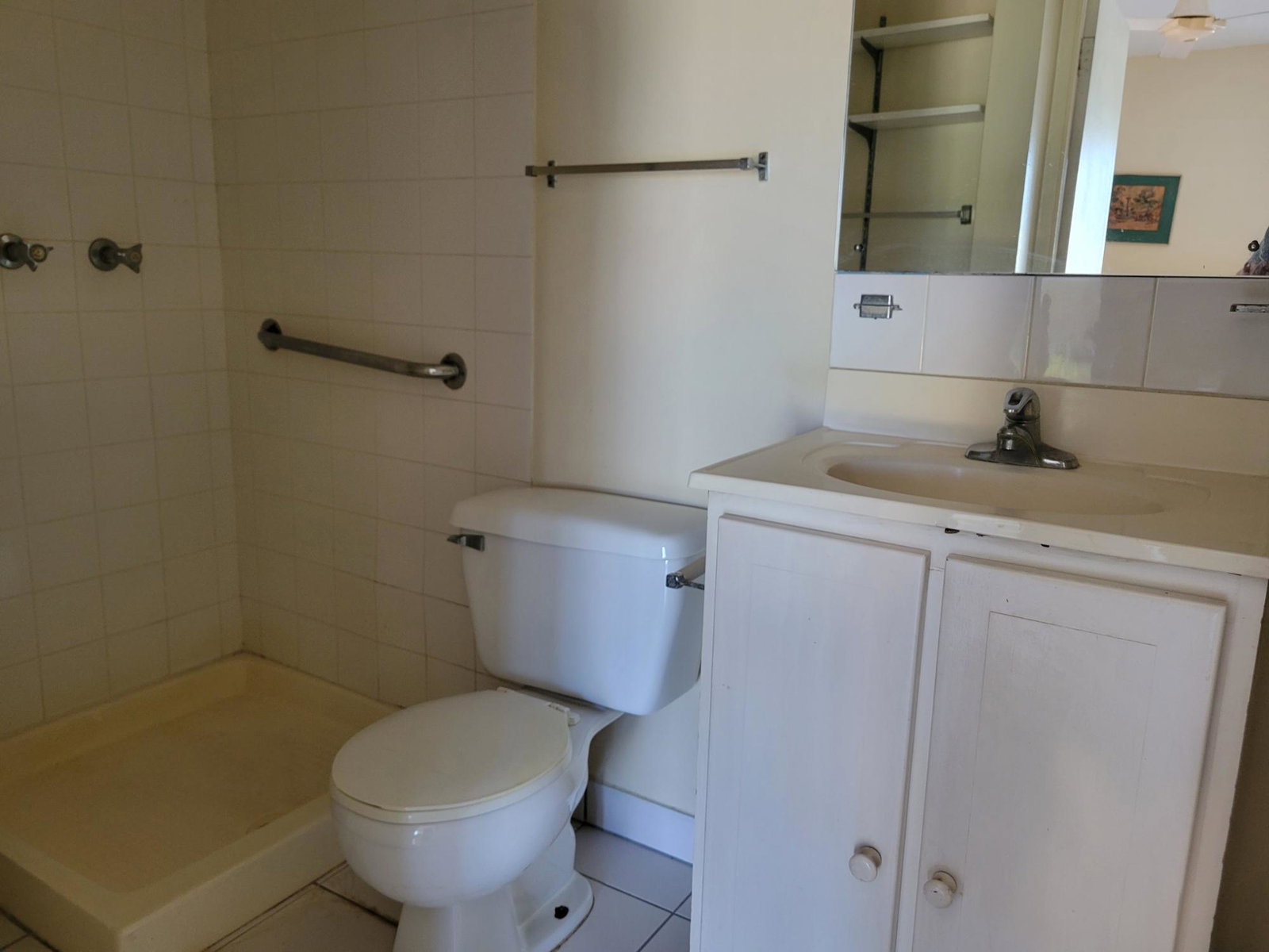 Fifteenth image of Abbey Ct.- 44 Trafalgar Road in Kingston 10, St. Andrew, Jamaica - property is For Sale