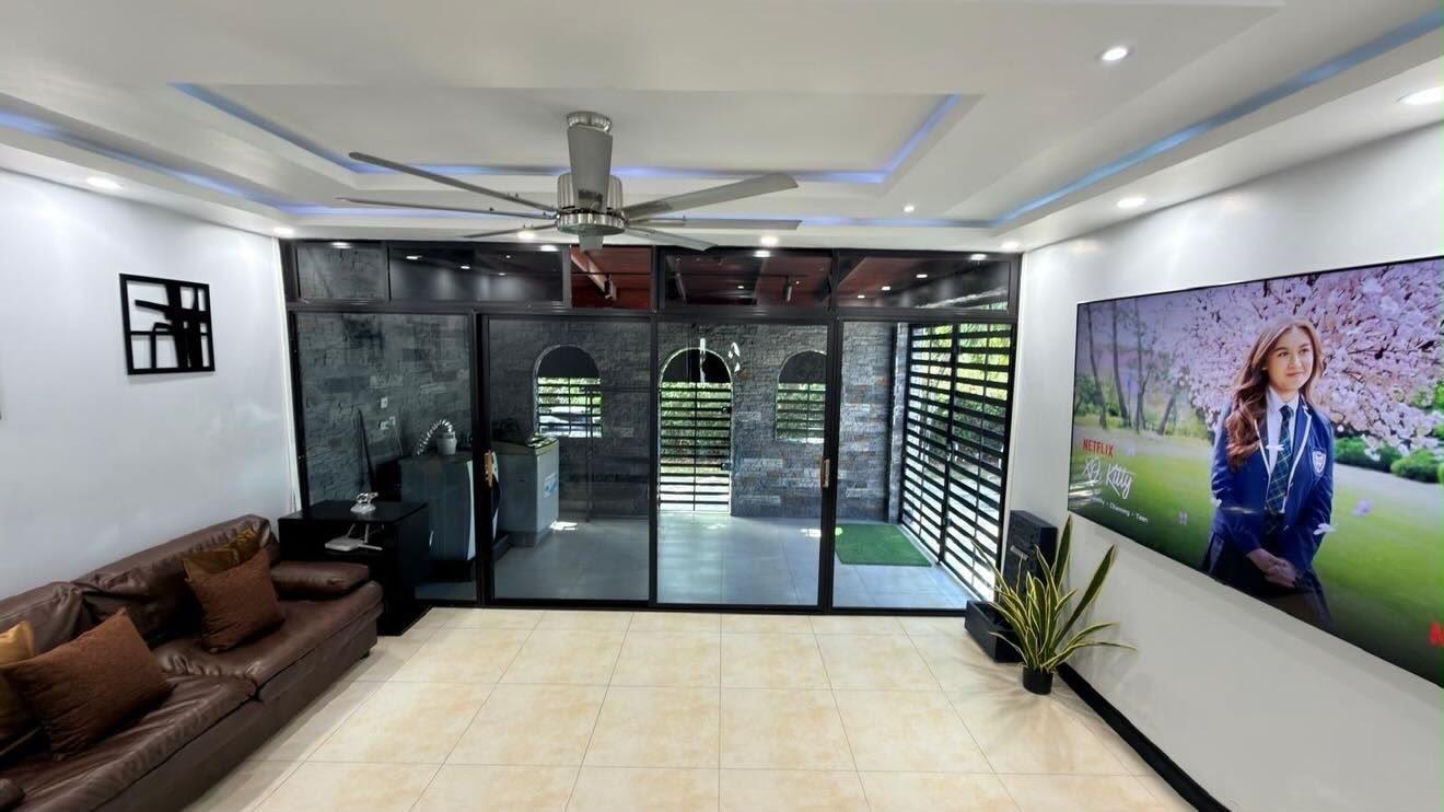 Tenth image of 2 Cunningham Avenue in Kingston 6, St. Andrew, Jamaica - property is For Sale