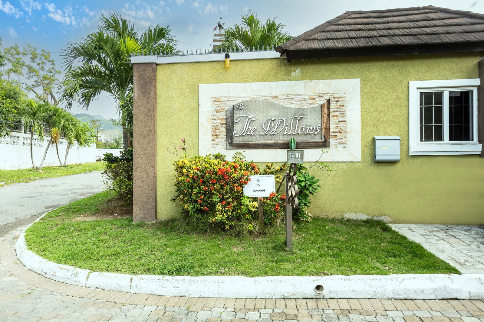 Third image of 16-3 Washington Drive in Kingston 10, St. Andrew, Jamaica - property is For Rent