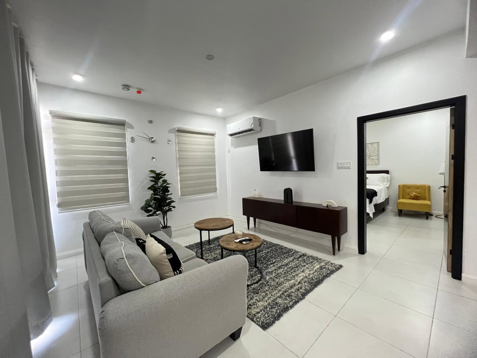 Second image of 4 Sunset Drive in Kingston 10, St. Andrew, Jamaica - property is For Rent