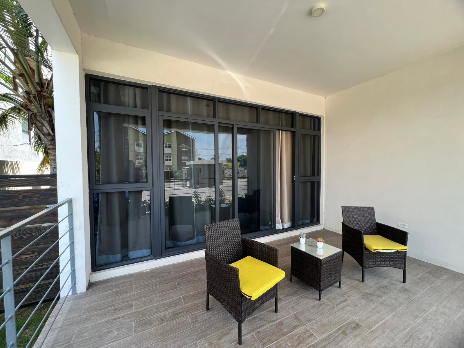 Seventh image of 4 Sunset Drive in Kingston 10, St. Andrew, Jamaica - property is For Rent