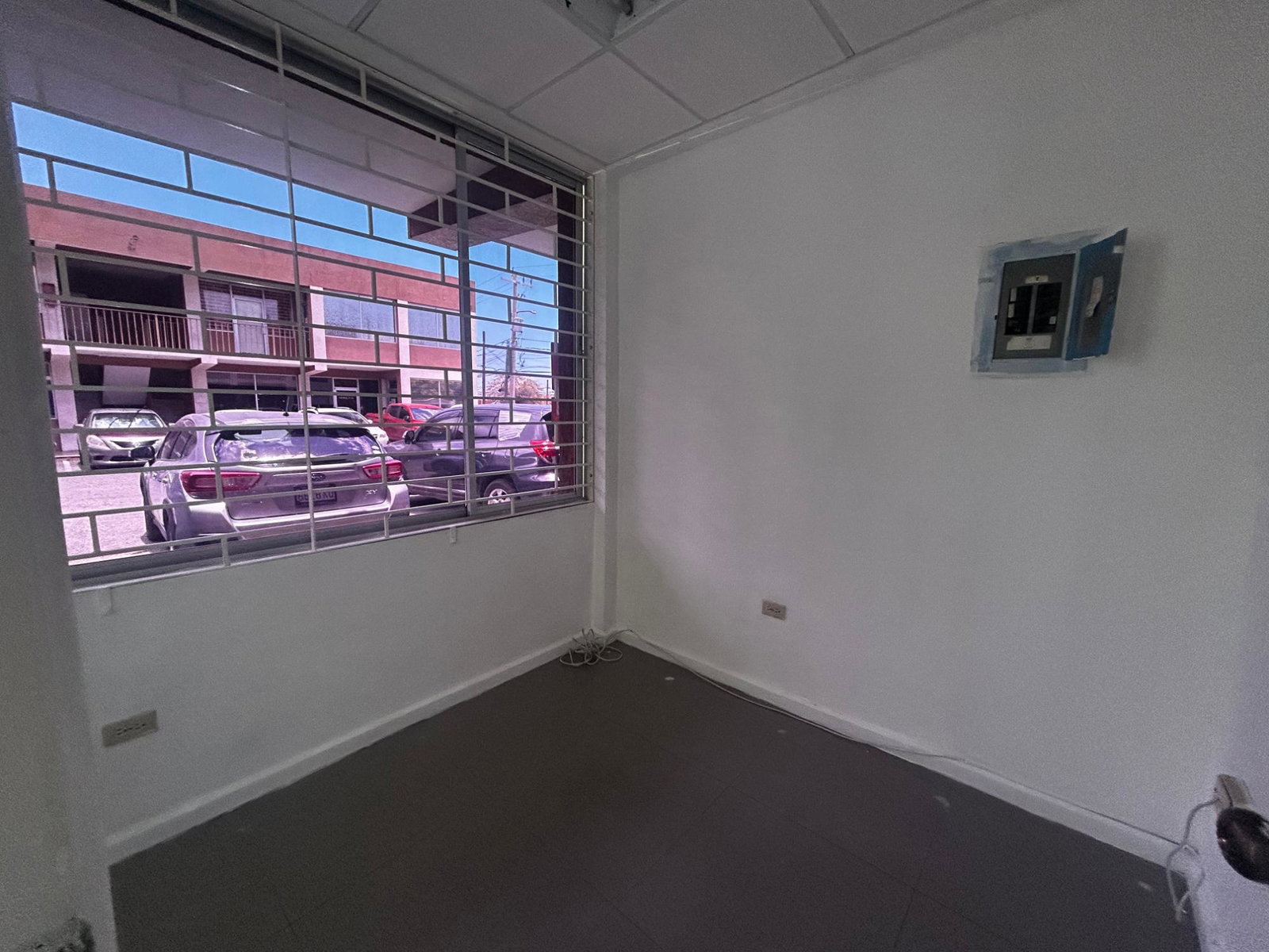 Seventh image of 10-4 Lismore Avenue in Kingston 5, St. Andrew, Jamaica - property is For Rent