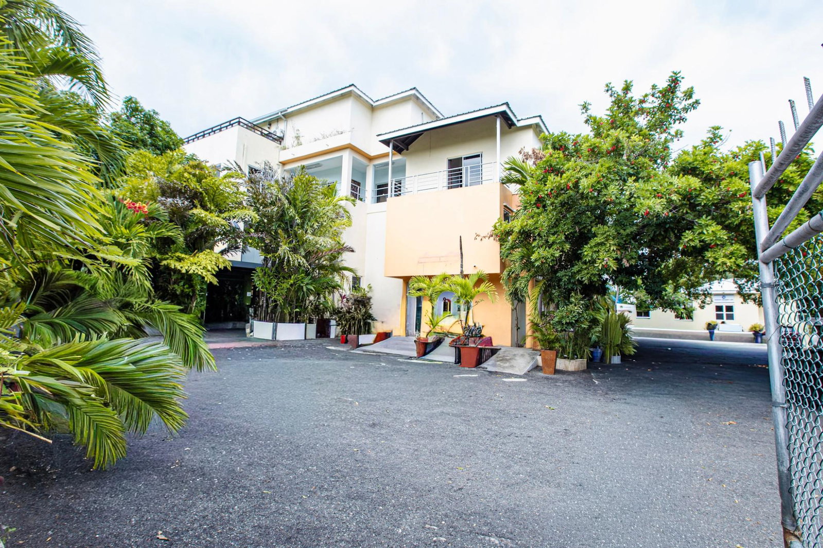 First image of 4-9-11 Phoenix Avenue in Kingston 10, St. Andrew, Jamaica - property is For Rent