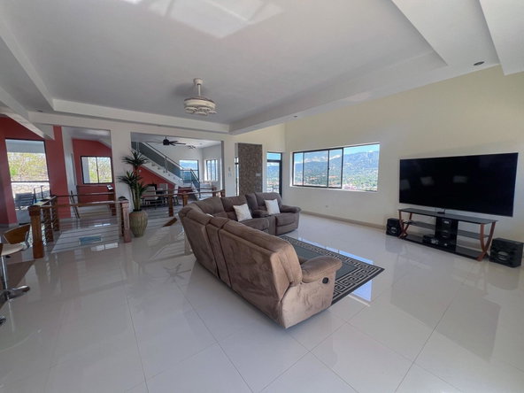 Fifth image of 11 Oakshore Road, Wellington in Kingston 6, St. Andrew, Jamaica - property is For Sale