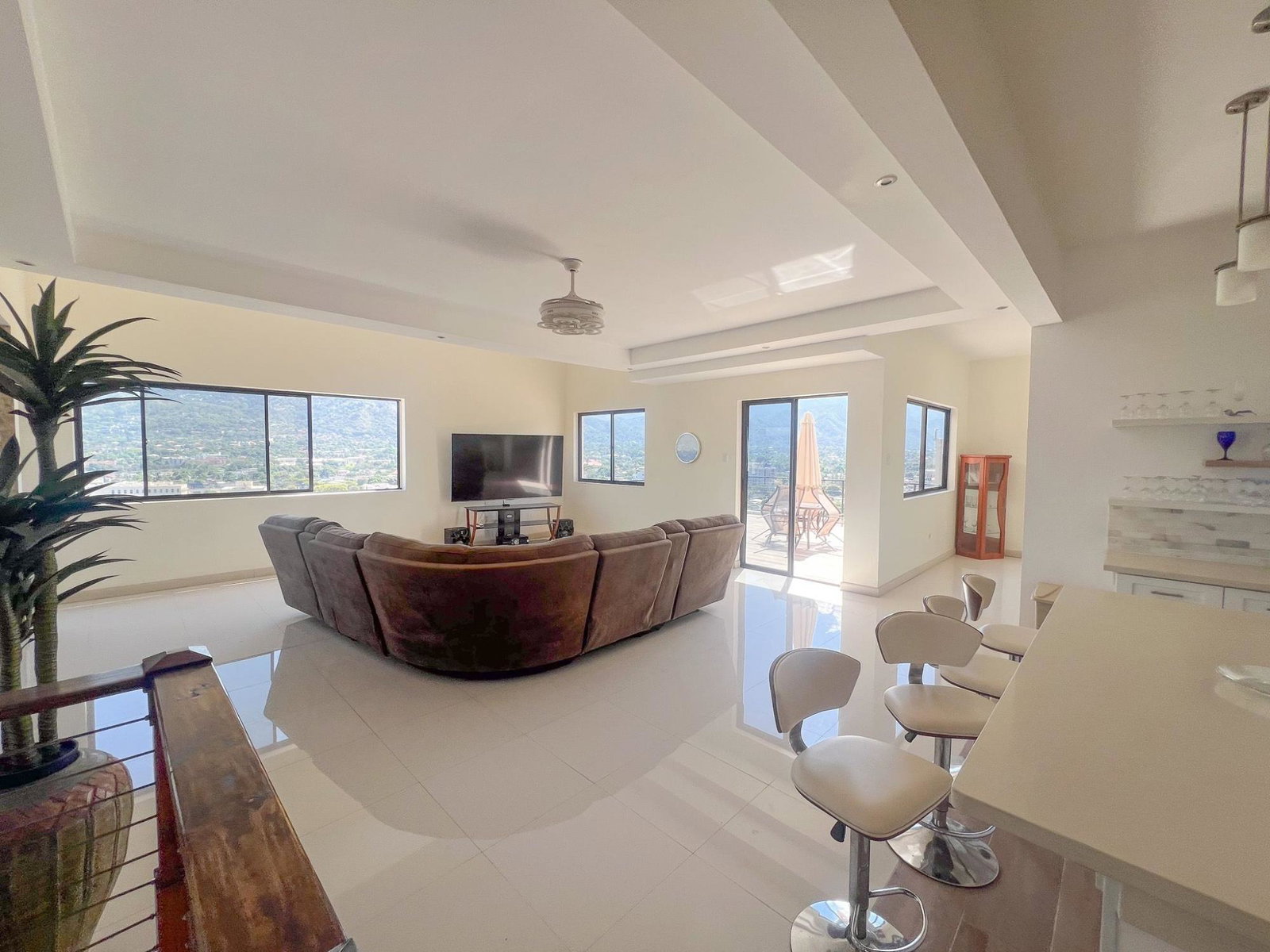 Sixth image of 11 Oakshore Road, Wellington in Kingston 6, St. Andrew, Jamaica - property is For Sale