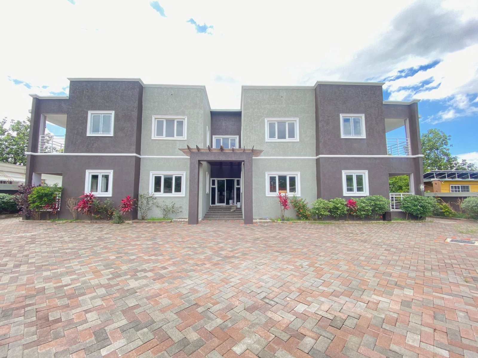 Fourth image of 6-5 Park Avenue in Kingston 19, St. Andrew, Jamaica - property is For Sale