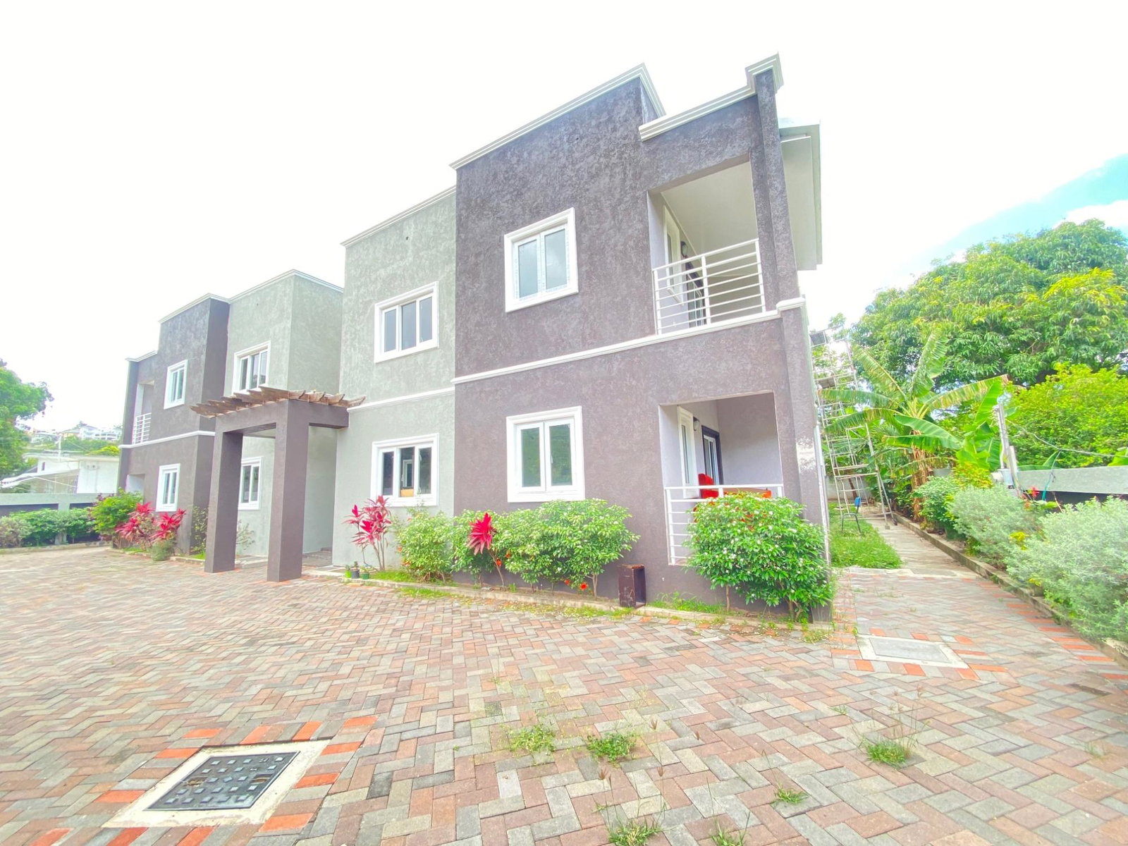 Second image of 8-5 Park Avenue in Kingston 19, St. Andrew, Jamaica - property is For Sale