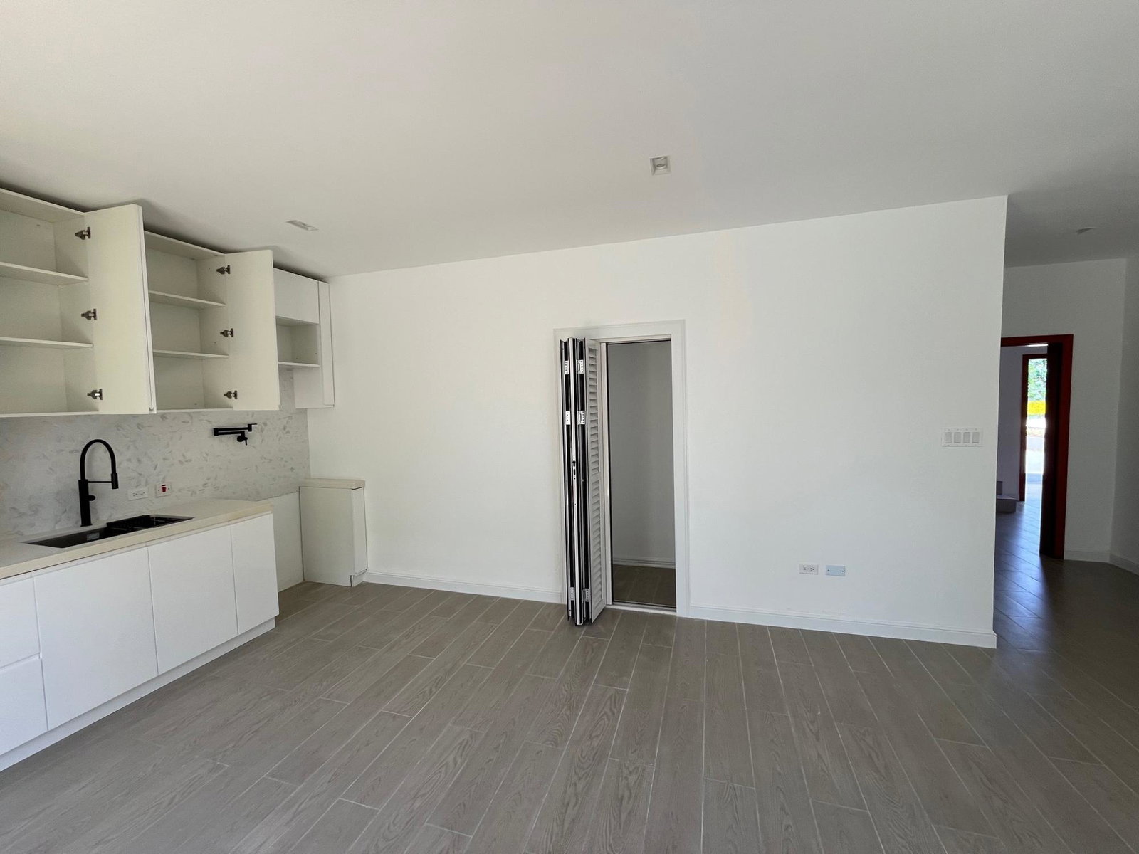 Seventeenth image of 4-33 Sonway Hanover in Haughton Court, Hanover, Jamaica - property is For Sale