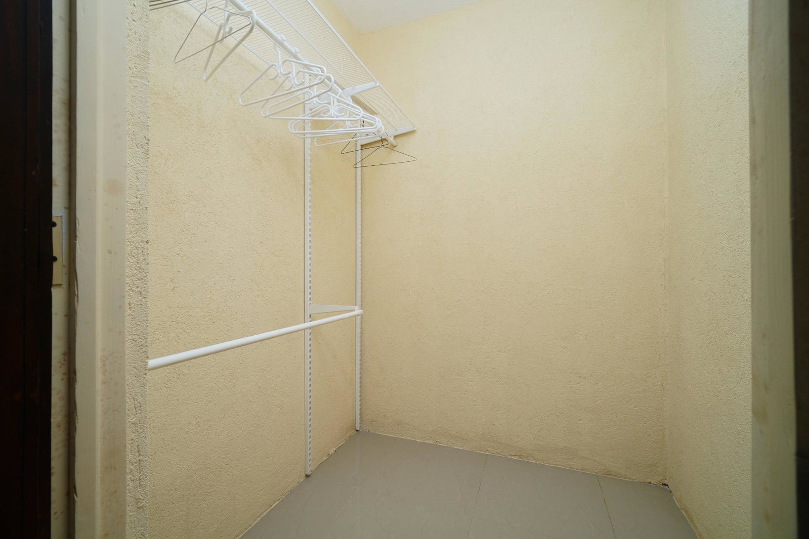 Twenty-Fourth image of 24-9-11 Washington Drive, Condomi in Kingston 10, St. Andrew, Jamaica - property is For Rent