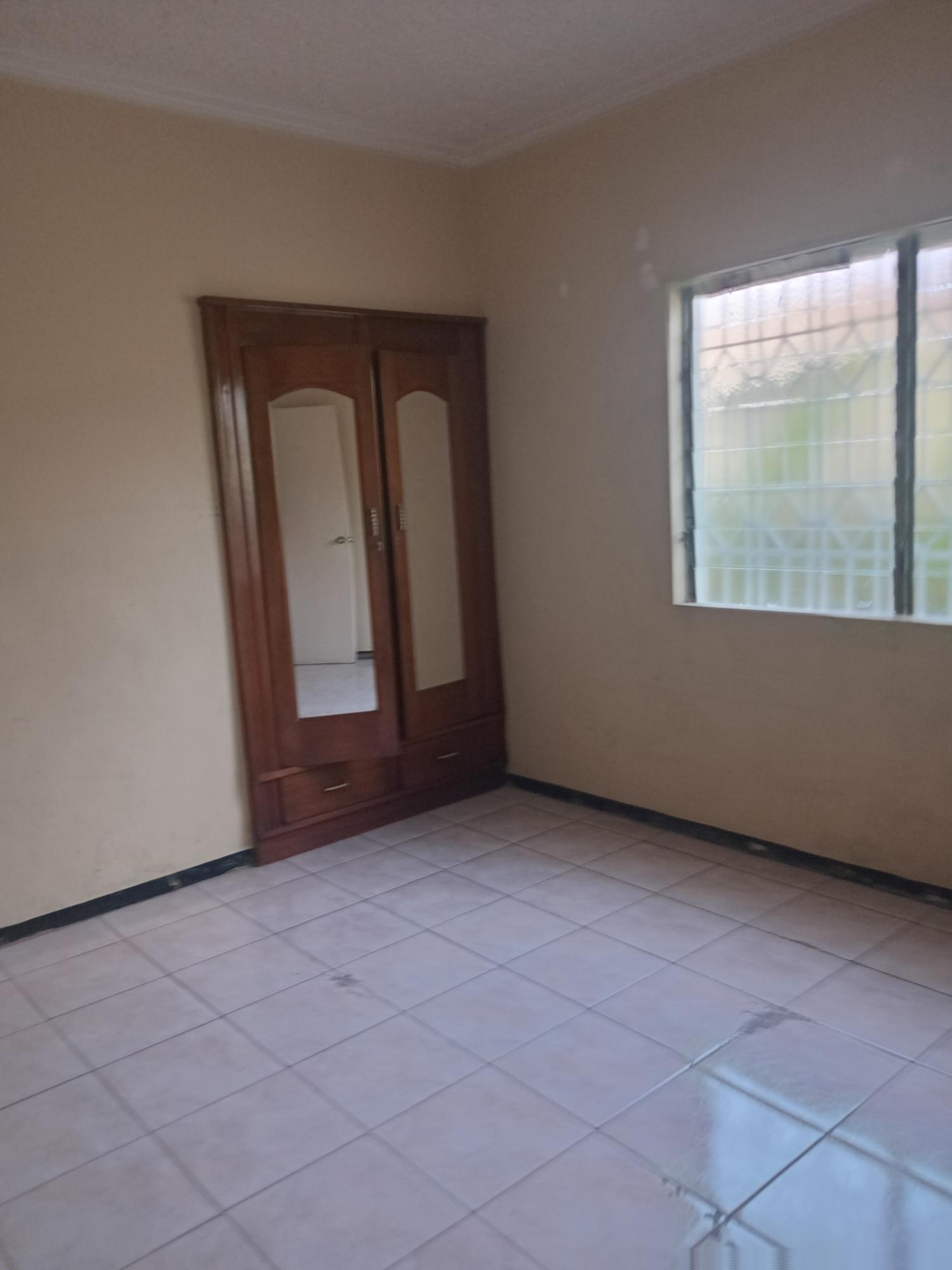 Seventh image of 5 Miraflores Drive, Kingst in Kingston 19, St. Andrew, Jamaica - property is For Rent