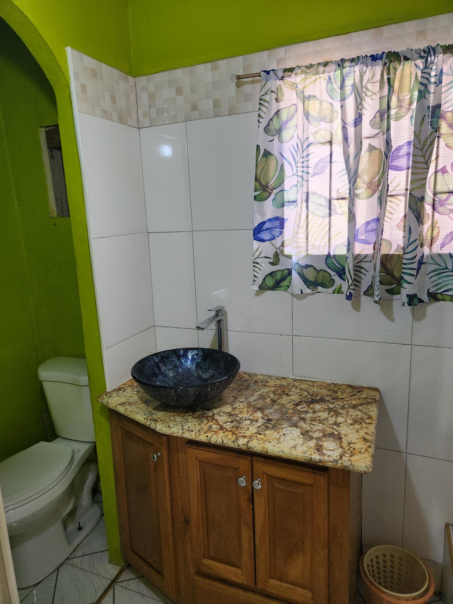 Thirteenth image of 460 se 48th Way, East Sabina in Greater Portmore, St. Catherine, Jamaica - property is For Sale