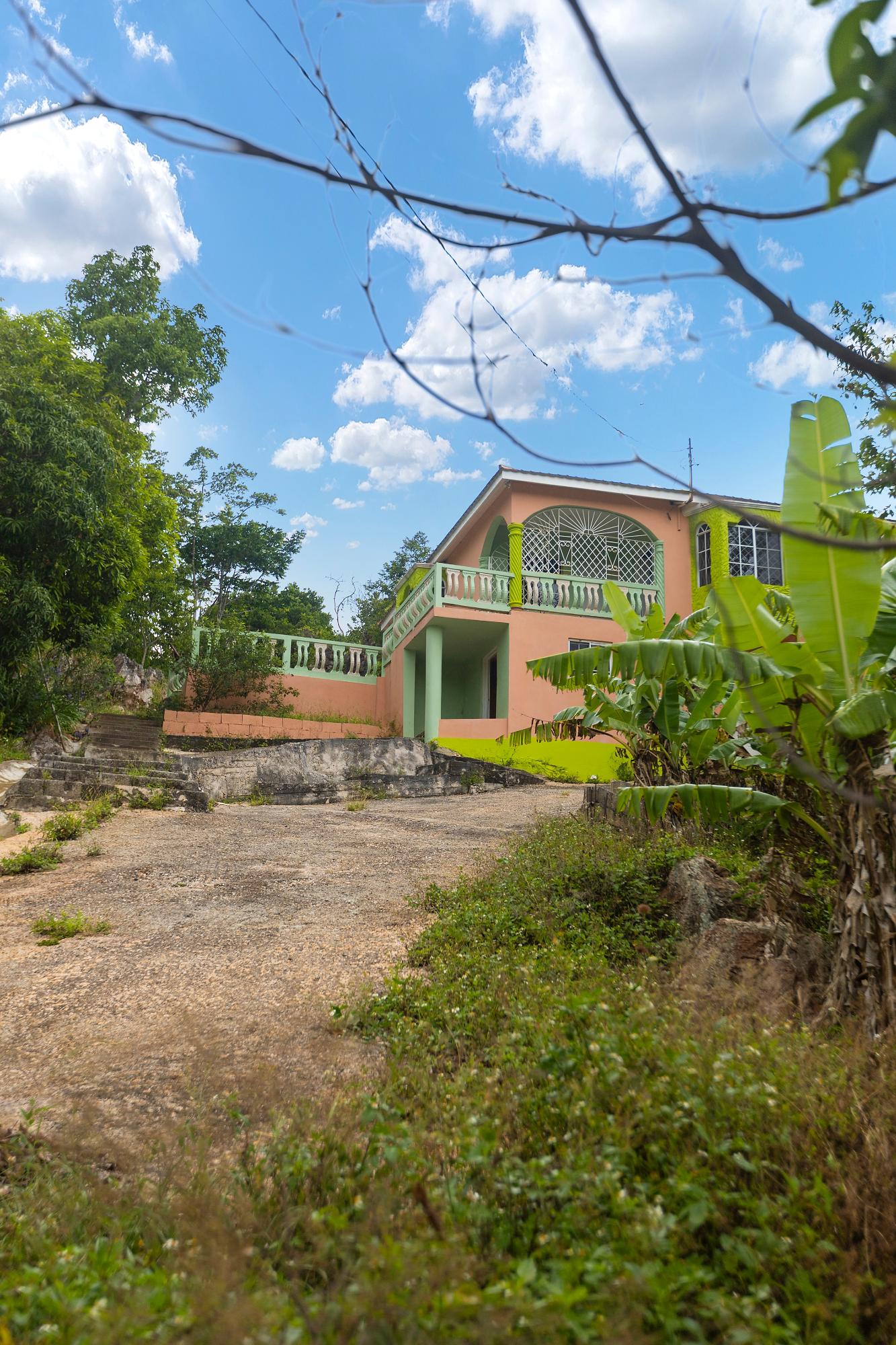 Second image of Mollison, Christaina in Mollison, Manchester, Jamaica - property is For Sale