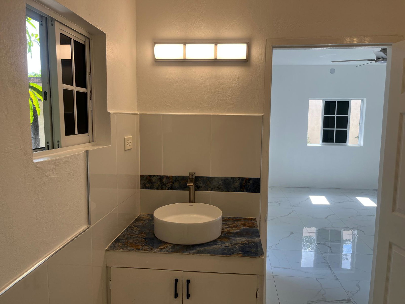 Third image of Sandhurst Crescent in Kingston 6, St. Andrew, Jamaica - property is For Rent
