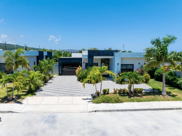 First image of Llandovery, St. Ann in Richmond, St. Ann, Jamaica - property is For Sale