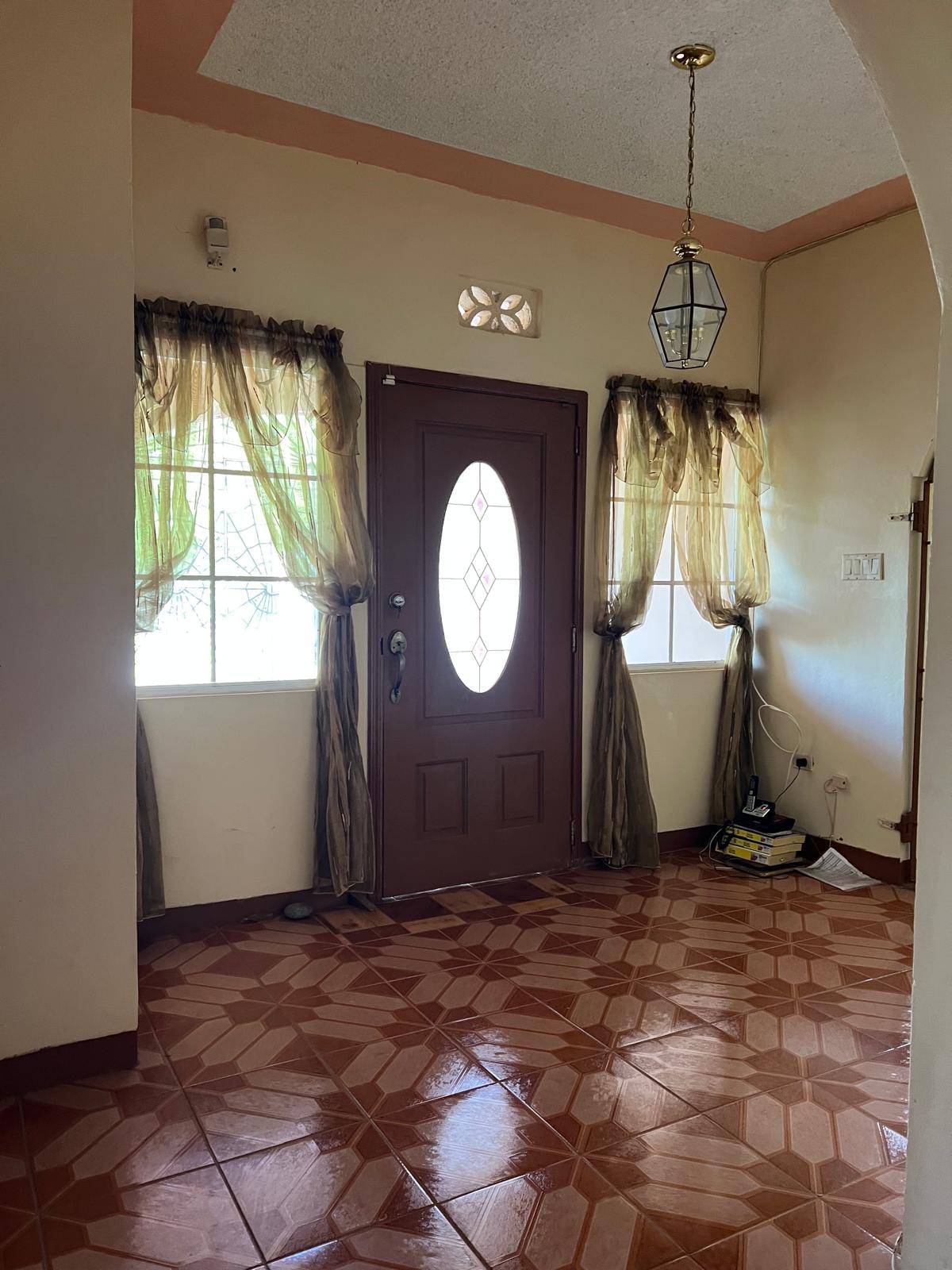 Ninth image of 41a Sheckles, Four Paths, Cla in Four Paths, Clarendon, Jamaica - property is For Rent