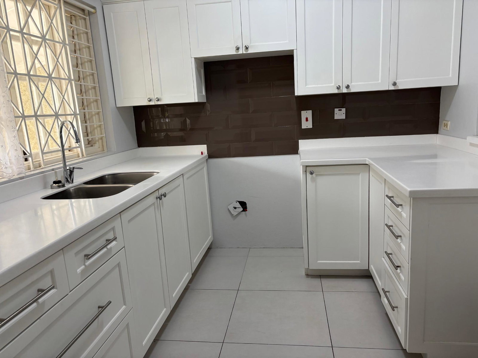 Eleventh image of 318-1a Norbrook Road in Kingston 8, St. Andrew, Jamaica - property is For Rent