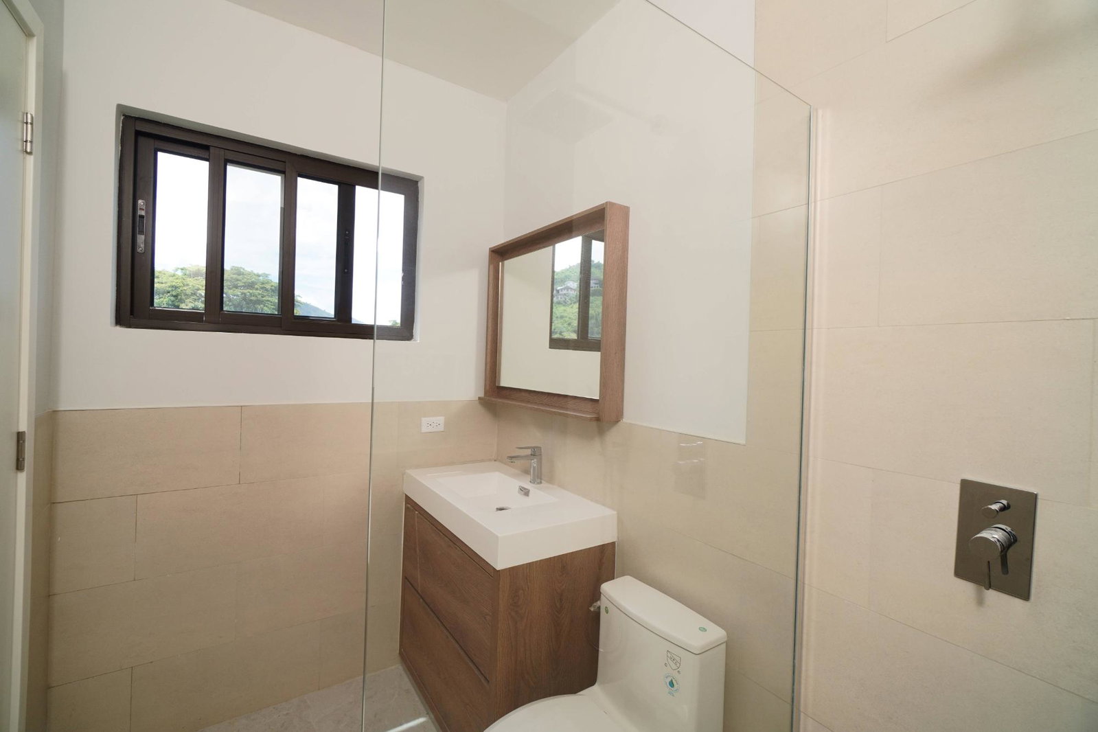 Tenth image of A2-21 Bridgemount Drive, Kingst in Kingston 8, St. Andrew, Jamaica - property is For Rent