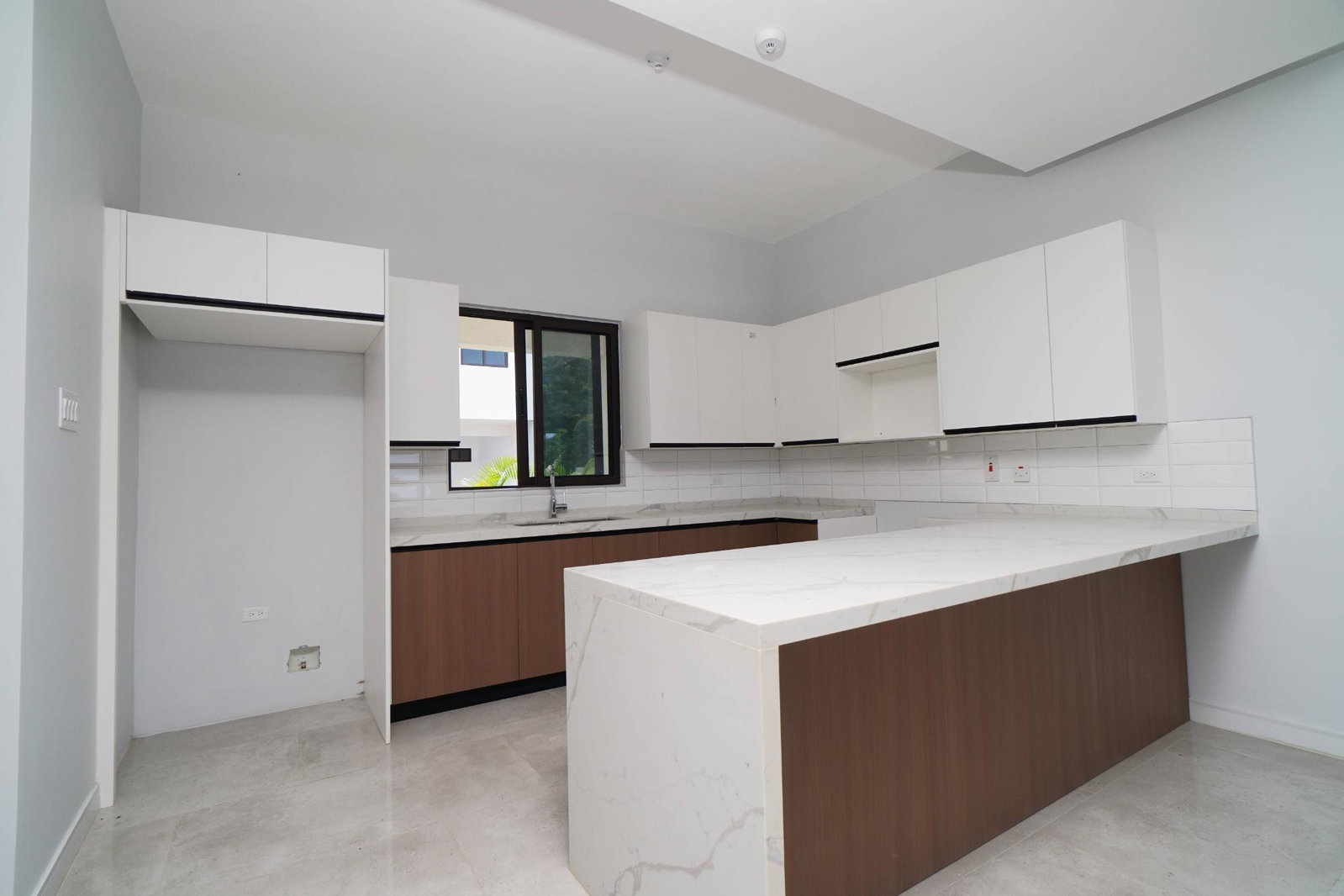 Eighteenth image of A2-21 Bridgemount Drive, Kingst in Kingston 8, St. Andrew, Jamaica - property is For Rent