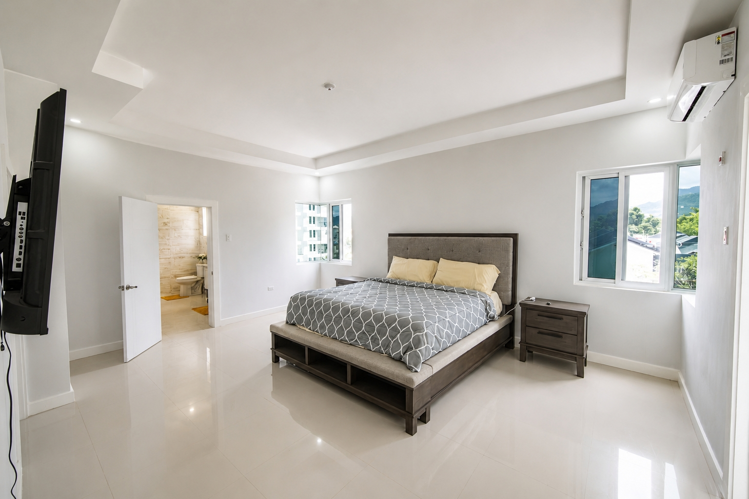 Sixteenth image of 14-17 Kings Drive, Kingston in Kingston 6, St. Andrew, Jamaica - property is For Sale