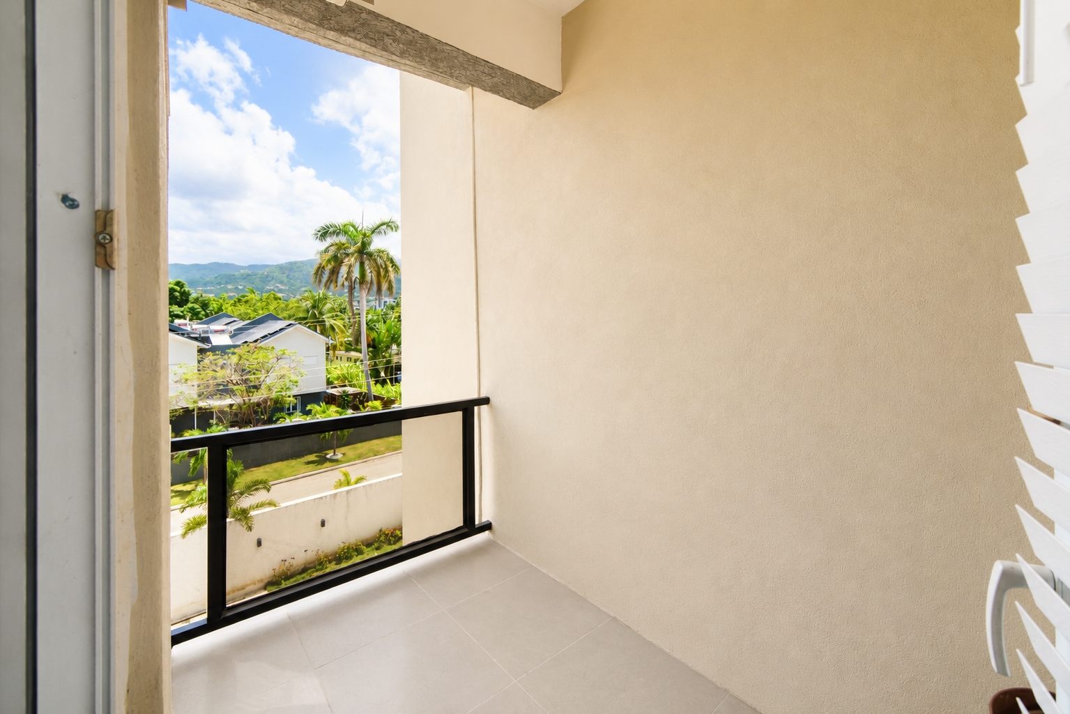 Twentieth image of 14-17 Kings Drive, Kingston in Kingston 6, St. Andrew, Jamaica - property is For Sale