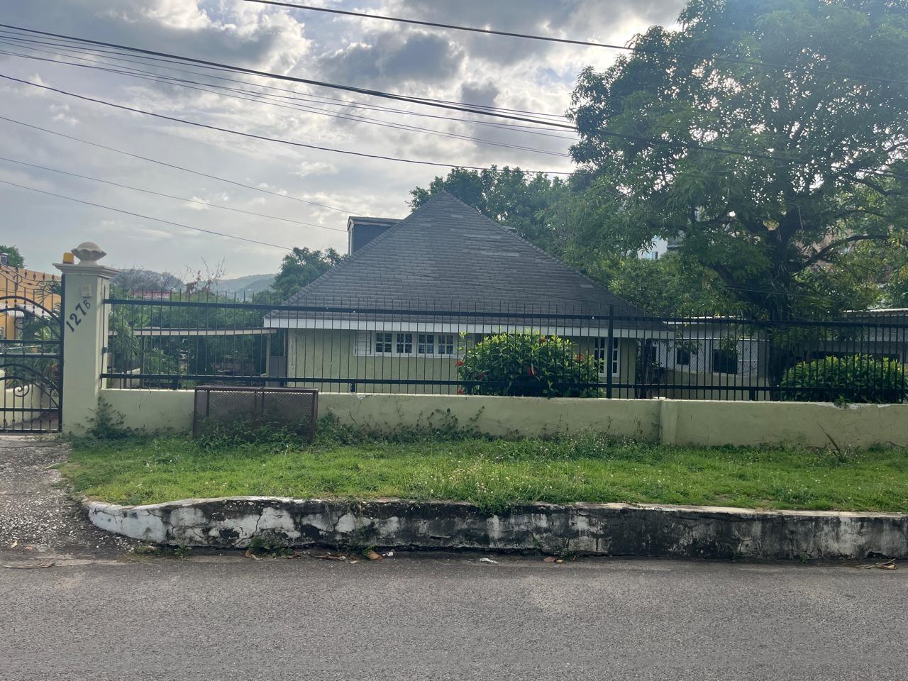 First image of 127b Border Avenue in Kingston 19, St. Andrew, Jamaica - property is For Rent