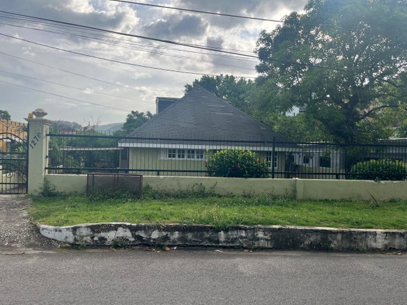 First image of 127b Border Avenue in Kingston 19, St. Andrew, Jamaica - property is For Rent