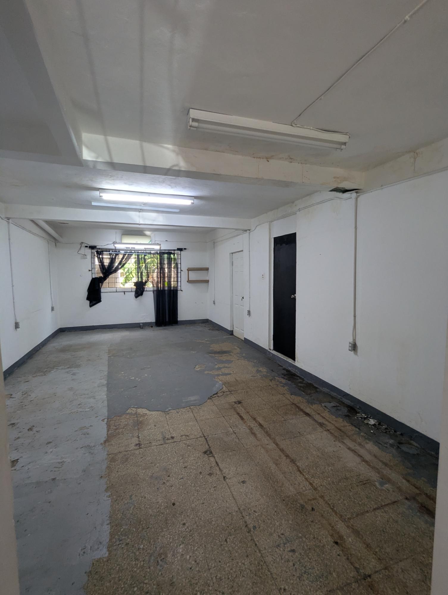 Eighth image of 10 North Ave in Kingston 5, St. Andrew, Jamaica - property is For Rent