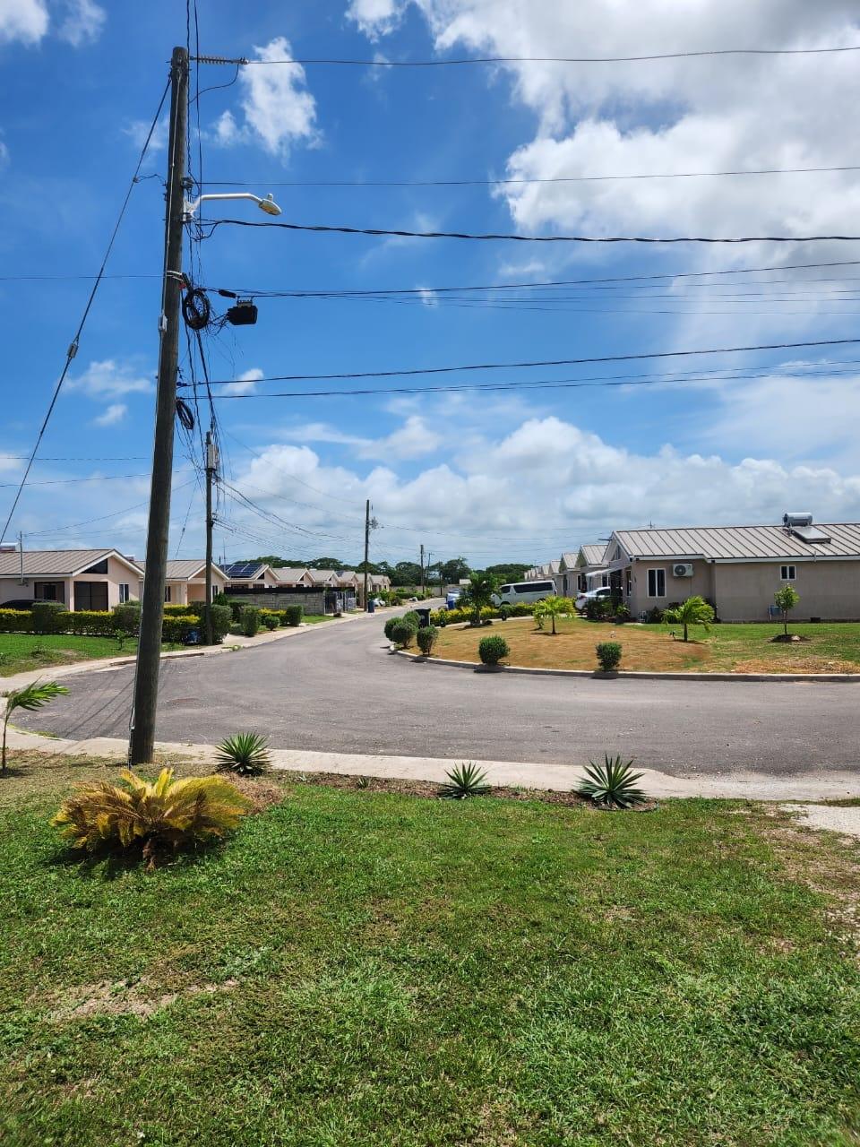 Thirteenth image of 472 Rosewood Avenue ,whim Est in Old Harbour, St. Catherine, Jamaica - property is For Rent