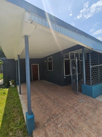 Sixteenth image of 2 Emerald Terrace in Kingston 19, St. Andrew, Jamaica - property is For Rent