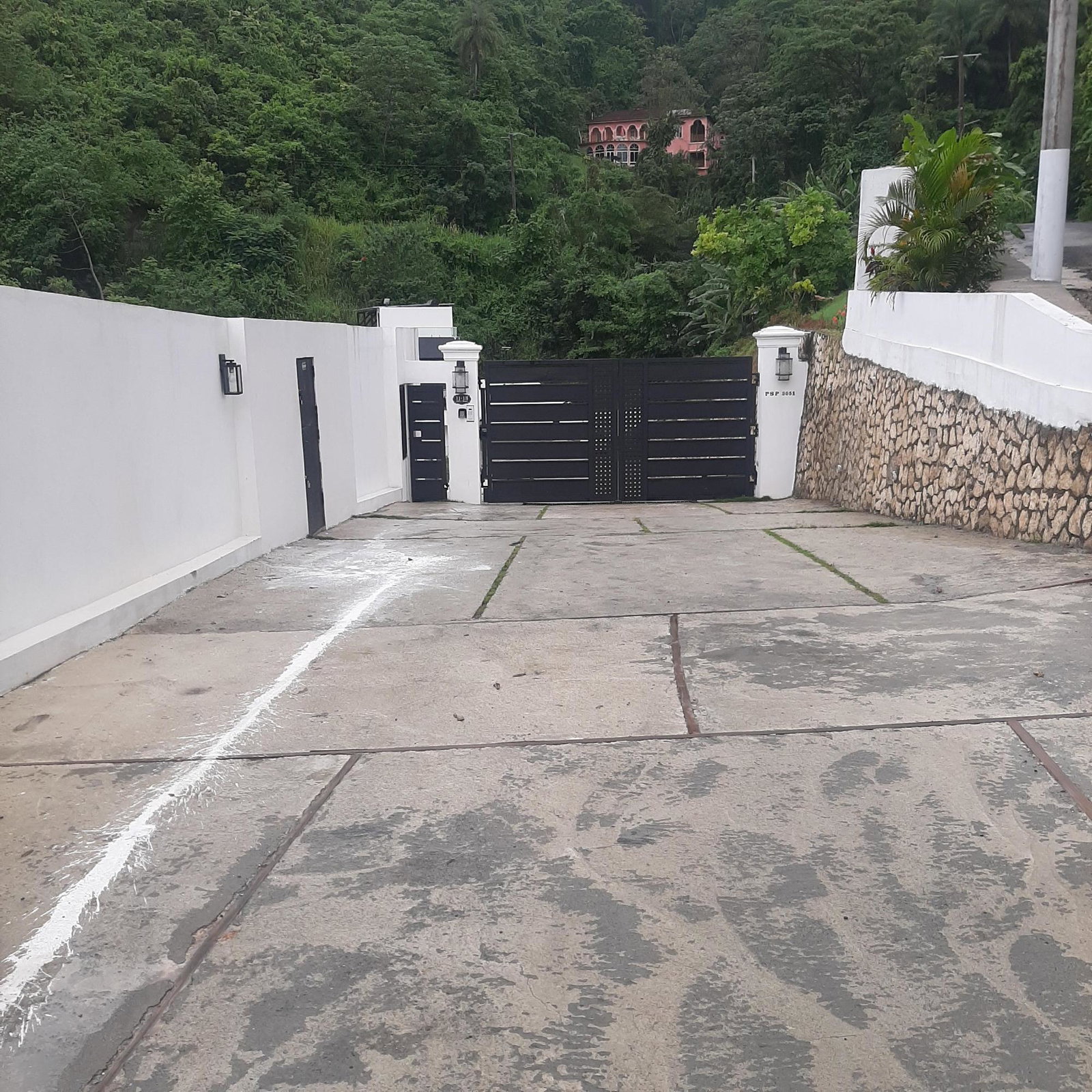 Third image of 3-11 - 13 Hill Road in Kingston 8, St. Andrew, Jamaica - property is For Rent