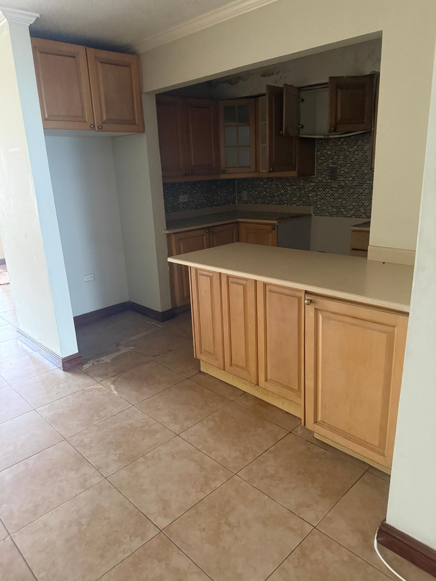Fifth image of 6-523 Lantana in Kingston 6, St. Andrew, Jamaica - property is For Sale