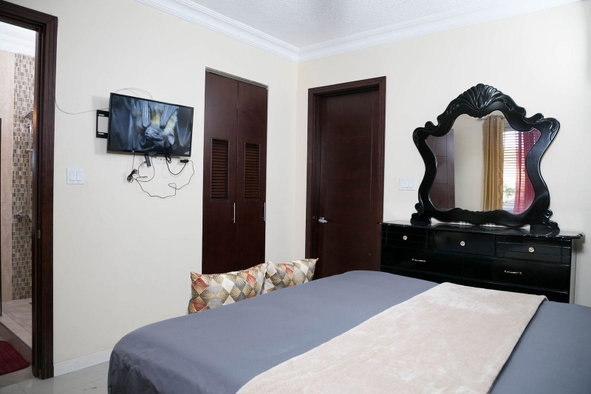 Twelfth image of 14-16 Fairway Avenue, Kingston in Kingston 5, St. Andrew, Jamaica - property is For Rent