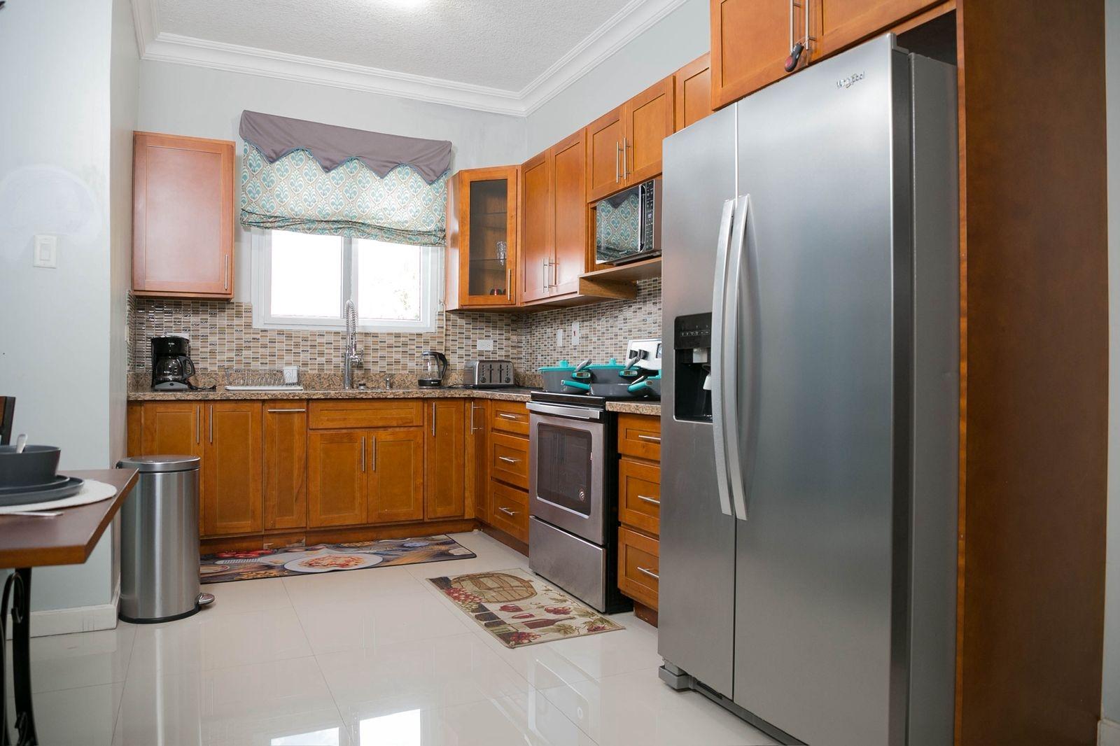 Eighth image of 14-16 Fairway Avenue, Kingston in Kingston 5, St. Andrew, Jamaica - property is For Rent