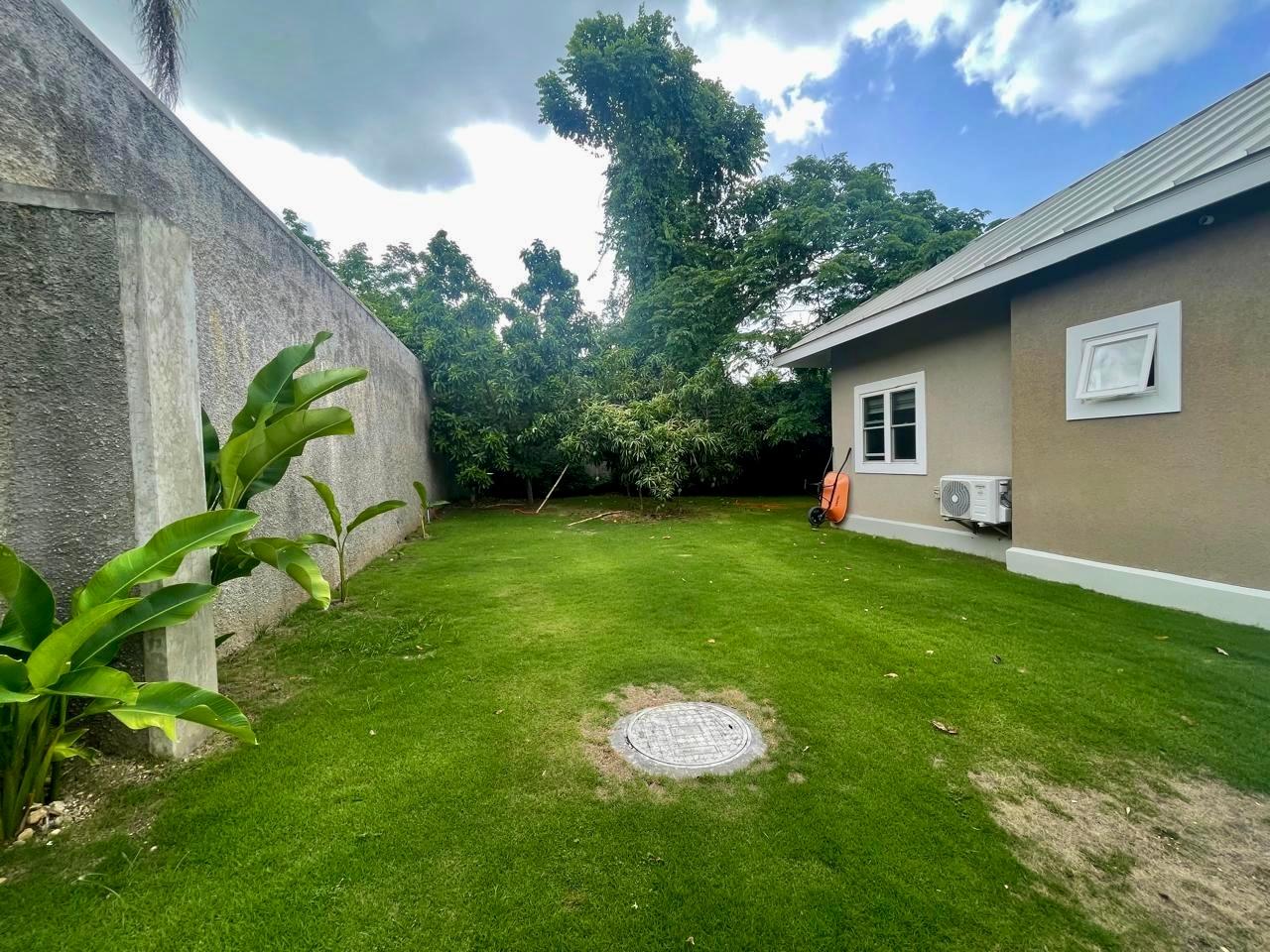 Eleventh image of 35 Tara Estates in Reading, St. James, Jamaica - property is For Sale