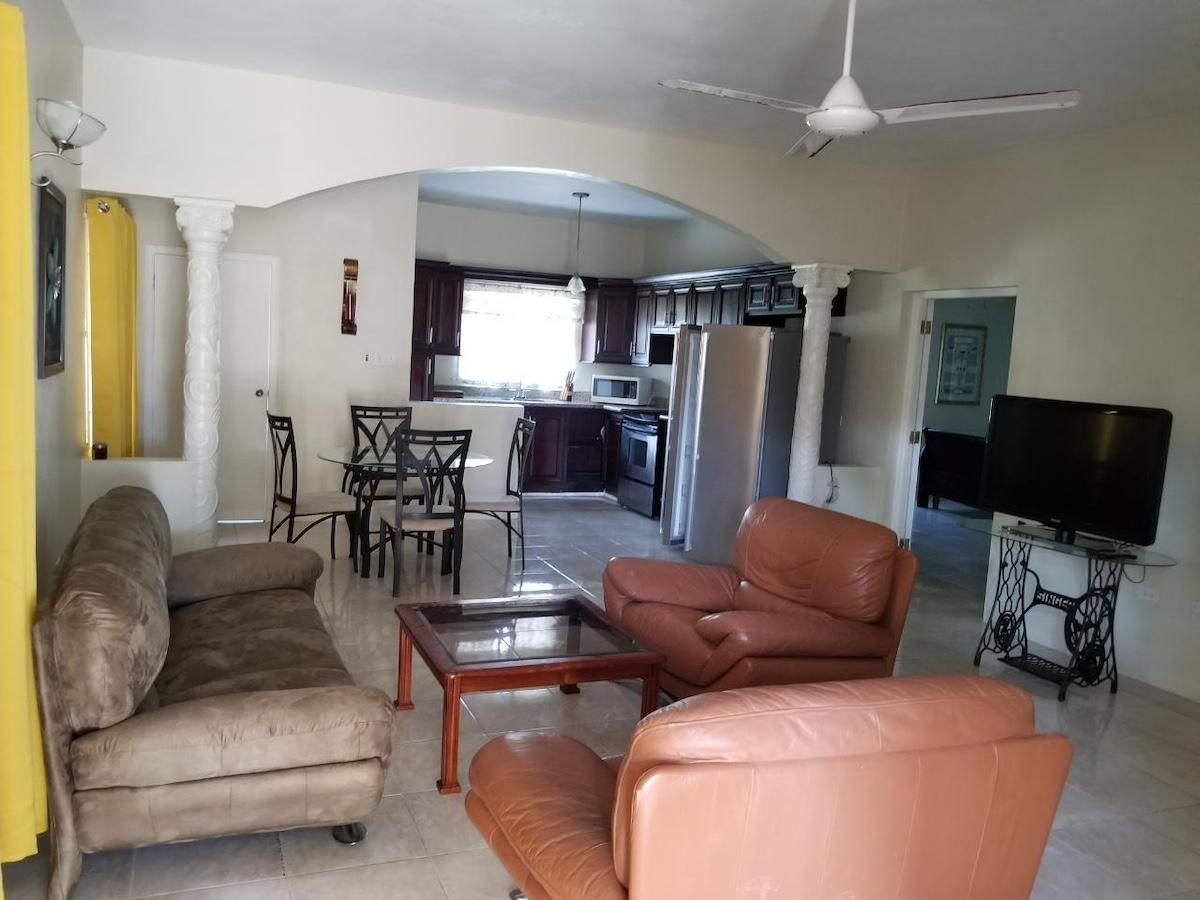 Second image of 1594 Bogue Village, st James in Montego Bay, St. James, Jamaica - property is For Rent
