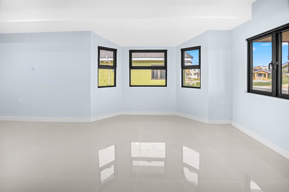 Third image of 415- Oak Estate in Greater Portmore, St. Catherine, Jamaica - property is For Rent