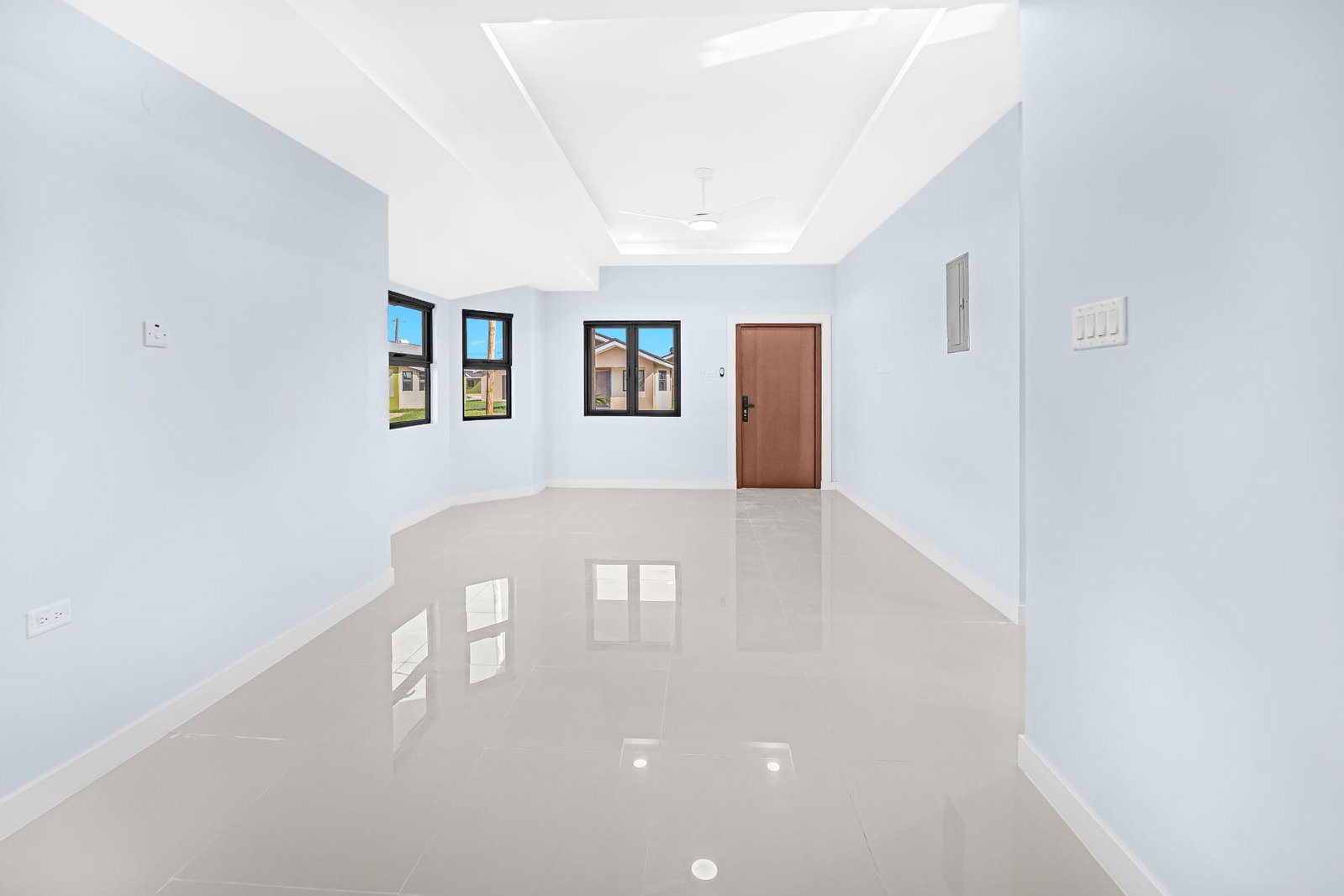 Fifth image of 415- Oak Estate in Greater Portmore, St. Catherine, Jamaica - property is For Rent