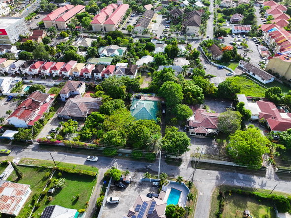 Tenth image of 1b Sandhurst Avenue, Kingsto in Kingston 6, St. Andrew, Jamaica - property is For Sale