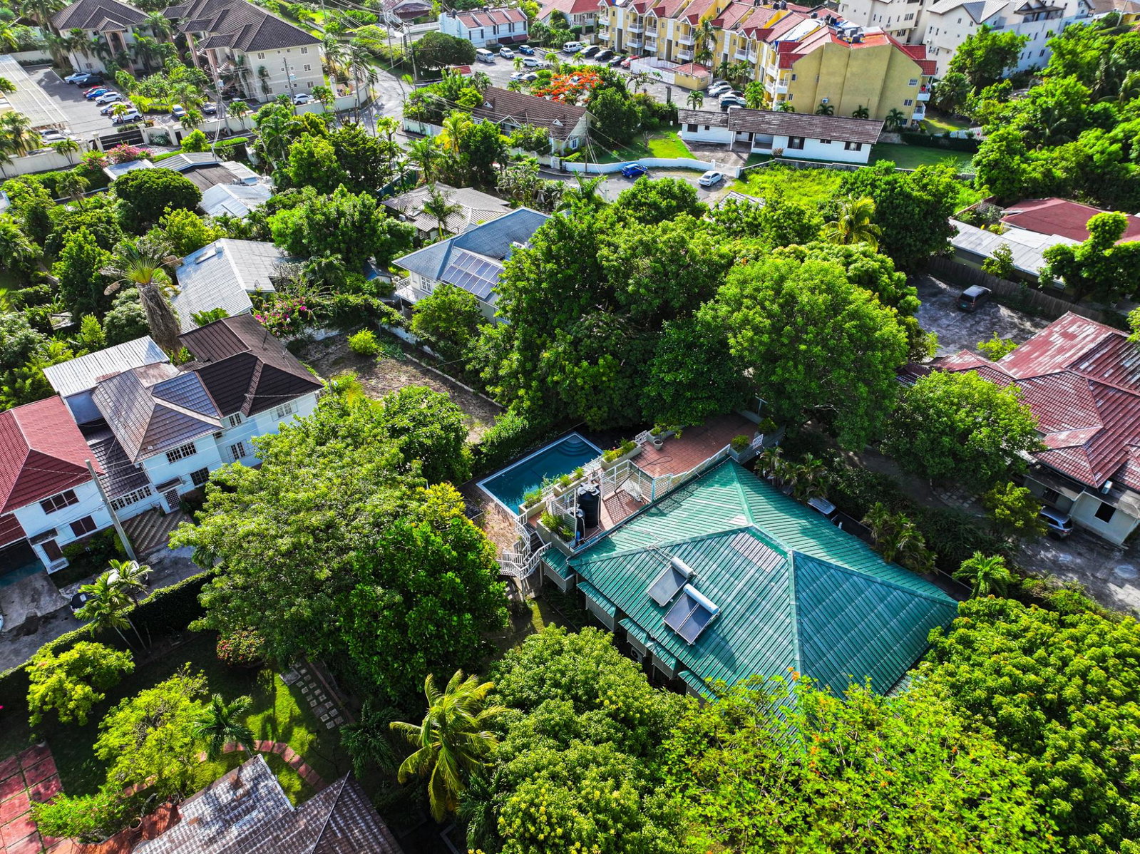 Eighteenth image of 1b Sandhurst Avenue, Kingsto in Kingston 6, St. Andrew, Jamaica - property is For Sale