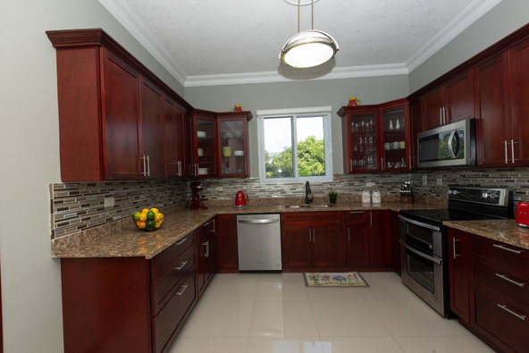 Tenth image of 16-46 Paddington Terrace in Kingston 6, St. Andrew, Jamaica - property is For Rent