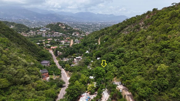 First image of 189 Micheal Terrace in Red Hills, St. Andrew, Jamaica - property is For Sale