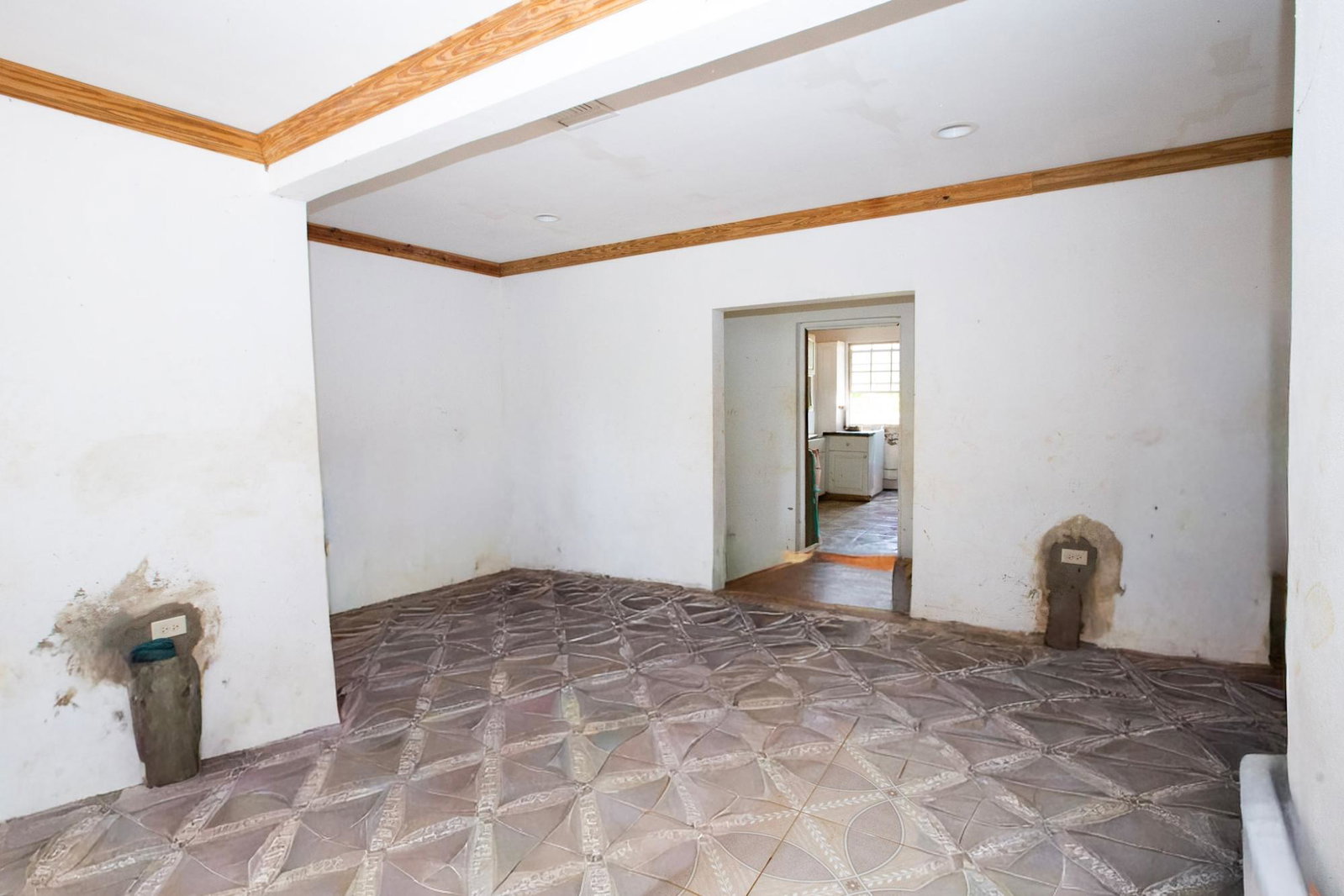Thirteenth image of Newton, St. Elizabeth in Newton, St. Elizabeth, Jamaica - property is For Sale