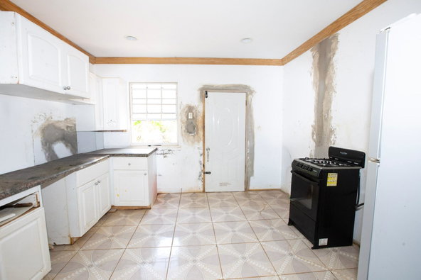 Sixth image of Newton, St. Elizabeth in Newton, St. Elizabeth, Jamaica - property is For Sale