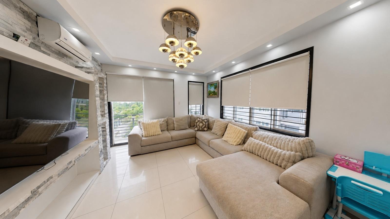 Second image of 32-7 Degenhart Close in Kingston 6, St. Andrew, Jamaica - property is For Sale