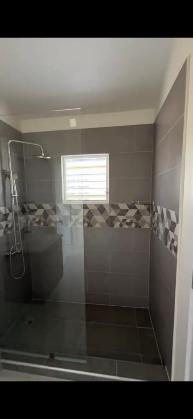 Ninth image of 19 Bayleaf Crescent, Phase 4 in Bernard Lodge, St. Catherine, Jamaica - property is For Rent