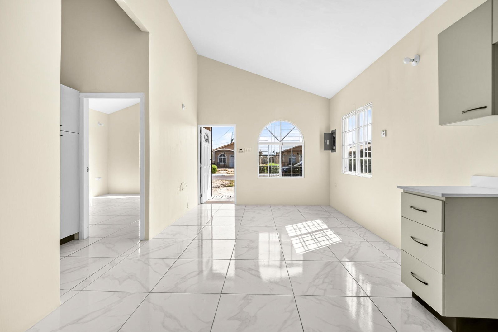 Fifth image of 25- Phoenix Park Village ii in Phoenix Park, St. Catherine, Jamaica - property is For Rent