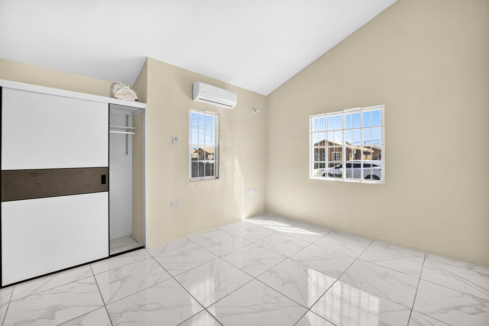 Seventh image of 25- Phoenix Park Village ii in Phoenix Park, St. Catherine, Jamaica - property is For Rent