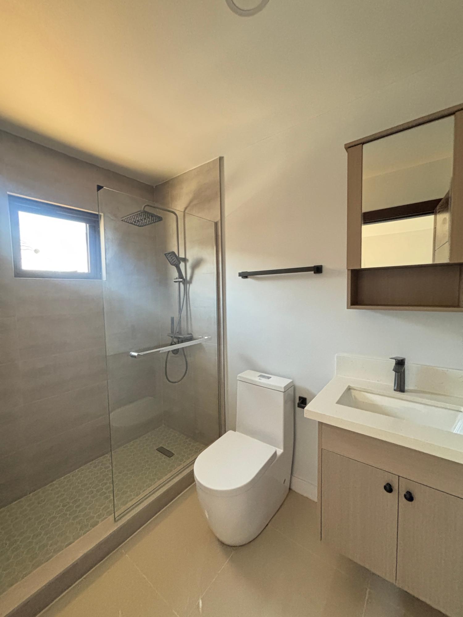 Eleventh image of 346 Oak Estate, Phase 4, St. in Spanish Town, St. Catherine, Jamaica - property is For Rent
