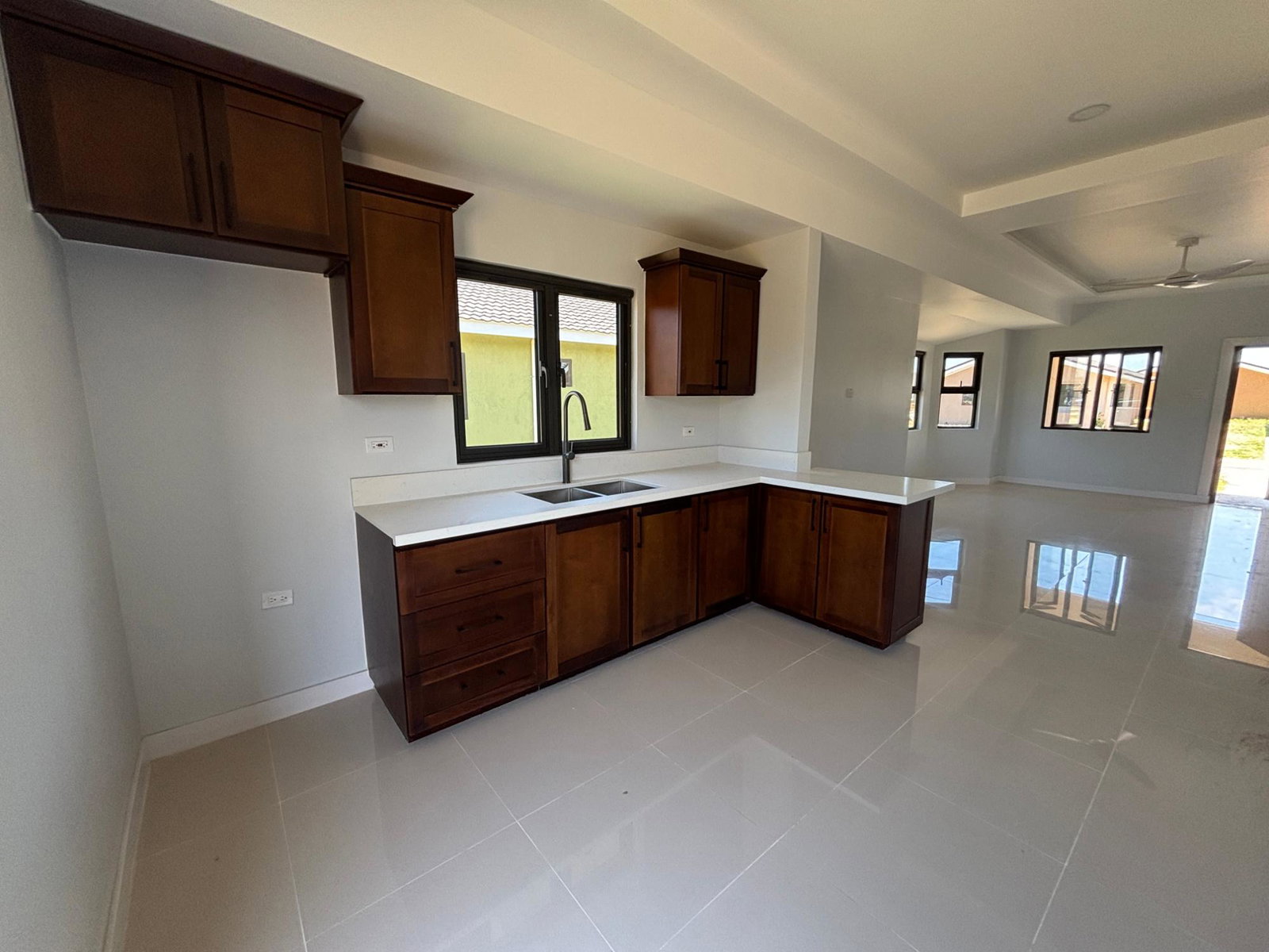 Fifth image of 346 Oak Estate, Phase 4, St. in Spanish Town, St. Catherine, Jamaica - property is For Rent
